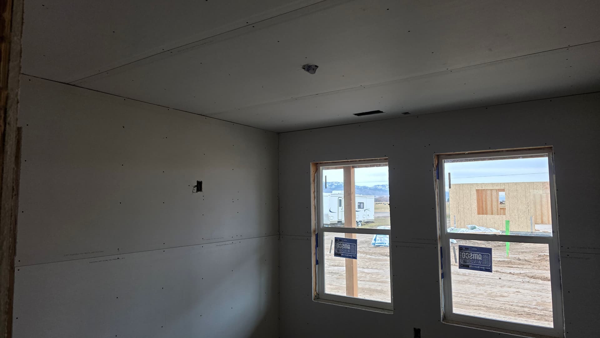 Gallery photos for Dark Green Siding and Modern Interiors with Edson Builders: Image #7