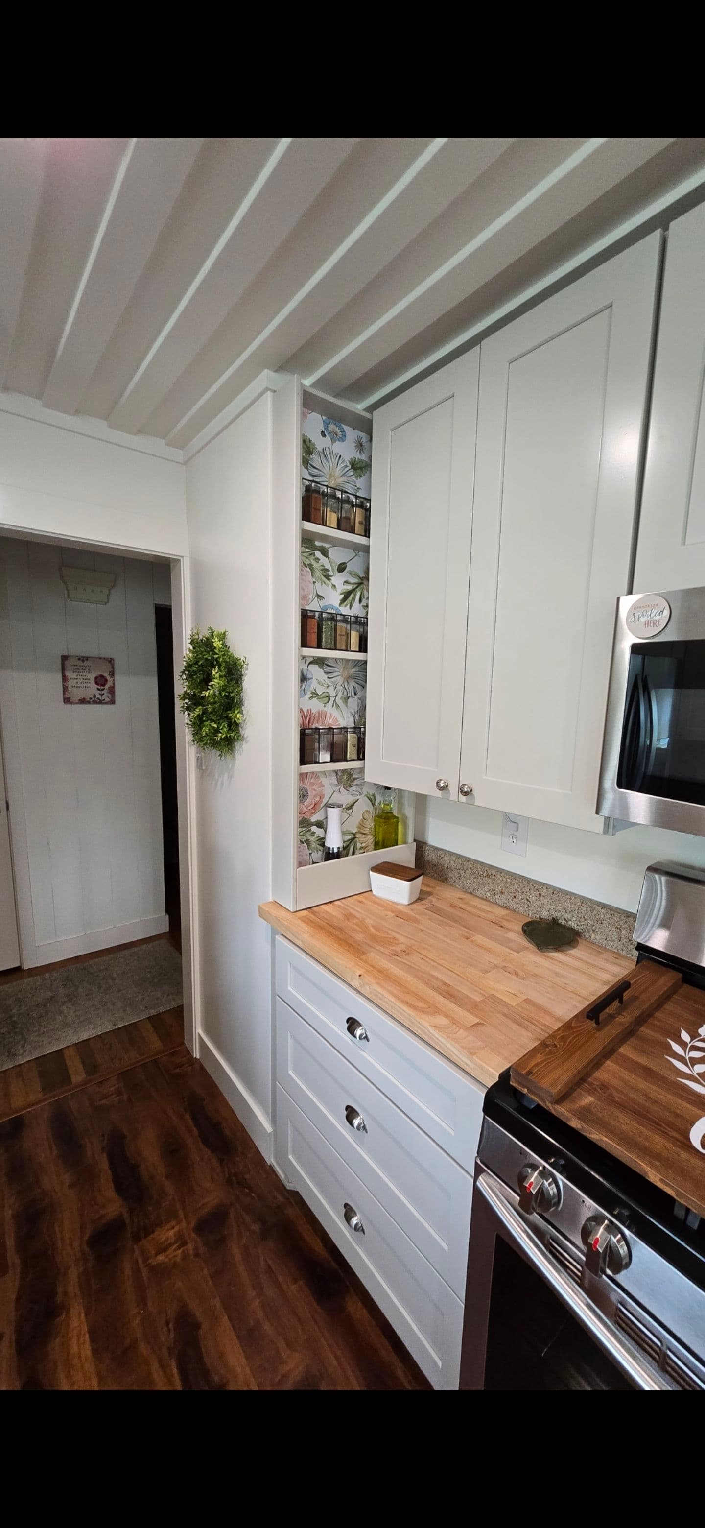 Project Charming Kitchen Renewal with Custom Features image