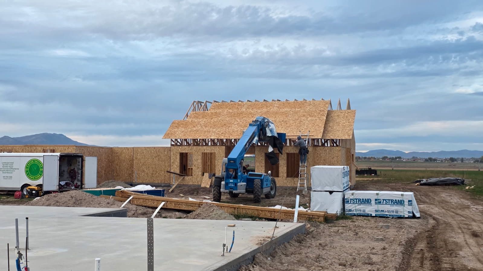 Project Raising the Roof with Edson Builders image