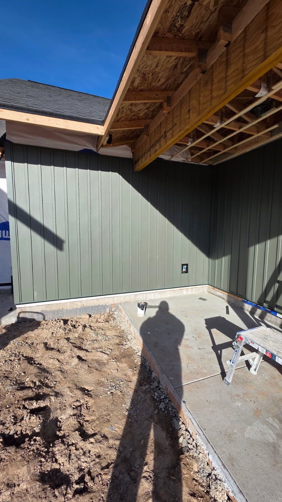 Gallery photos for Siding and Insulation Advancement at Edson Builders Site: Image #2